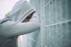 Recognizing Signs of Opioid Use Recognizing Signs of Opioid Use